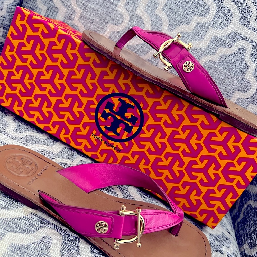 Tory Burch fuschia and brown leather Nora flat sandal-size 6